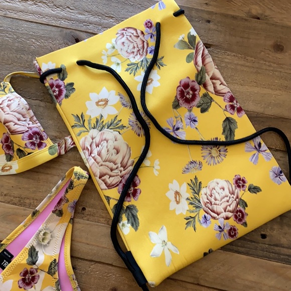 Triangl Swim yellow with bag - Picture 5 of 6